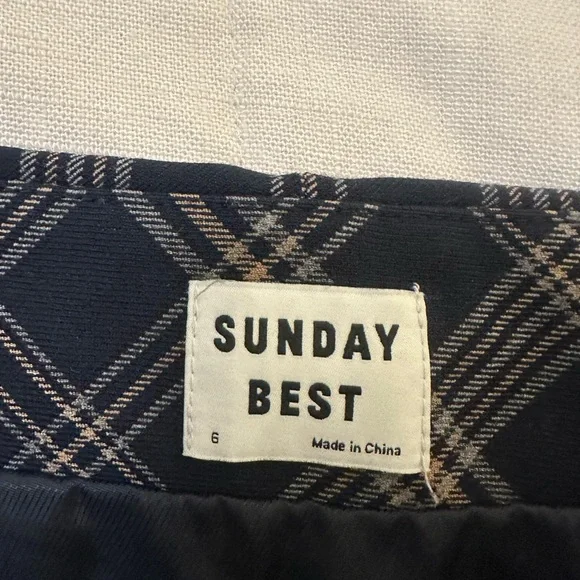 ARITZIA Sunday Best Plaid Navy Mini Skirt - Picture 3 of 4